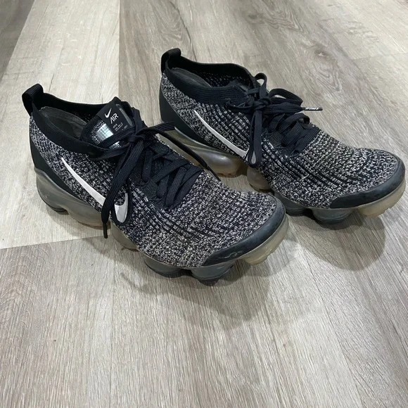 Nike | Shoes | Nike Air Vapormax Flyknit 3 Oreo Running  display picture 1